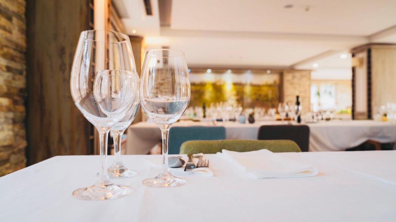 Wine Hotel Cesarica Međugorje Eksteriør billede
