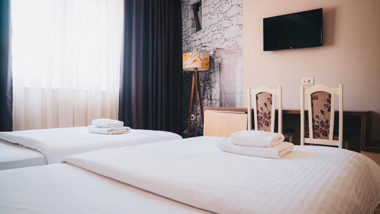 Wine Hotel Cesarica Međugorje Eksteriør billede