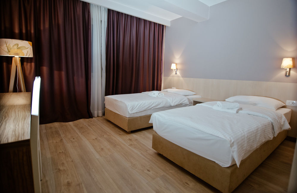 Wine Hotel Cesarica Međugorje Eksteriør billede