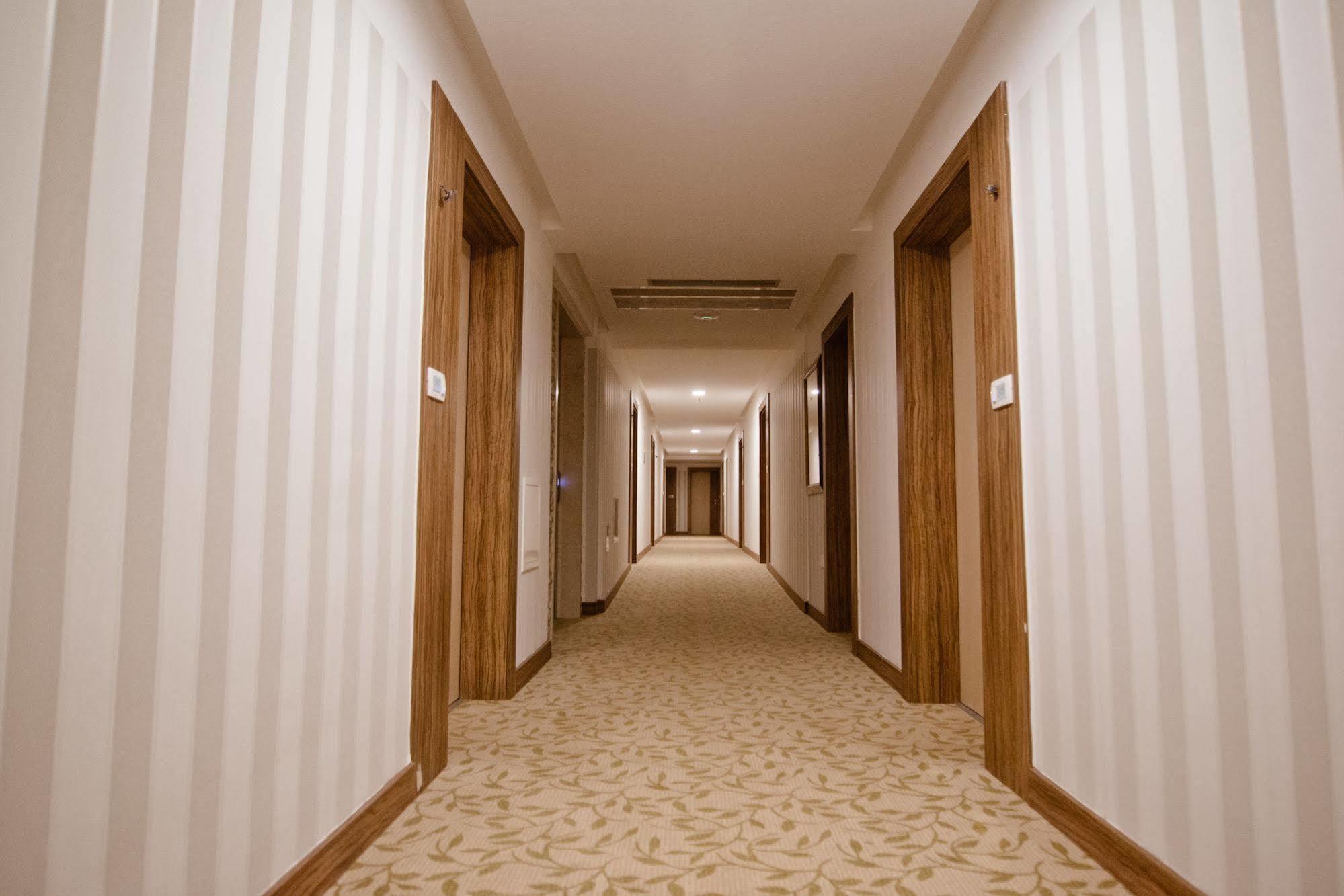 Wine Hotel Cesarica Međugorje Eksteriør billede