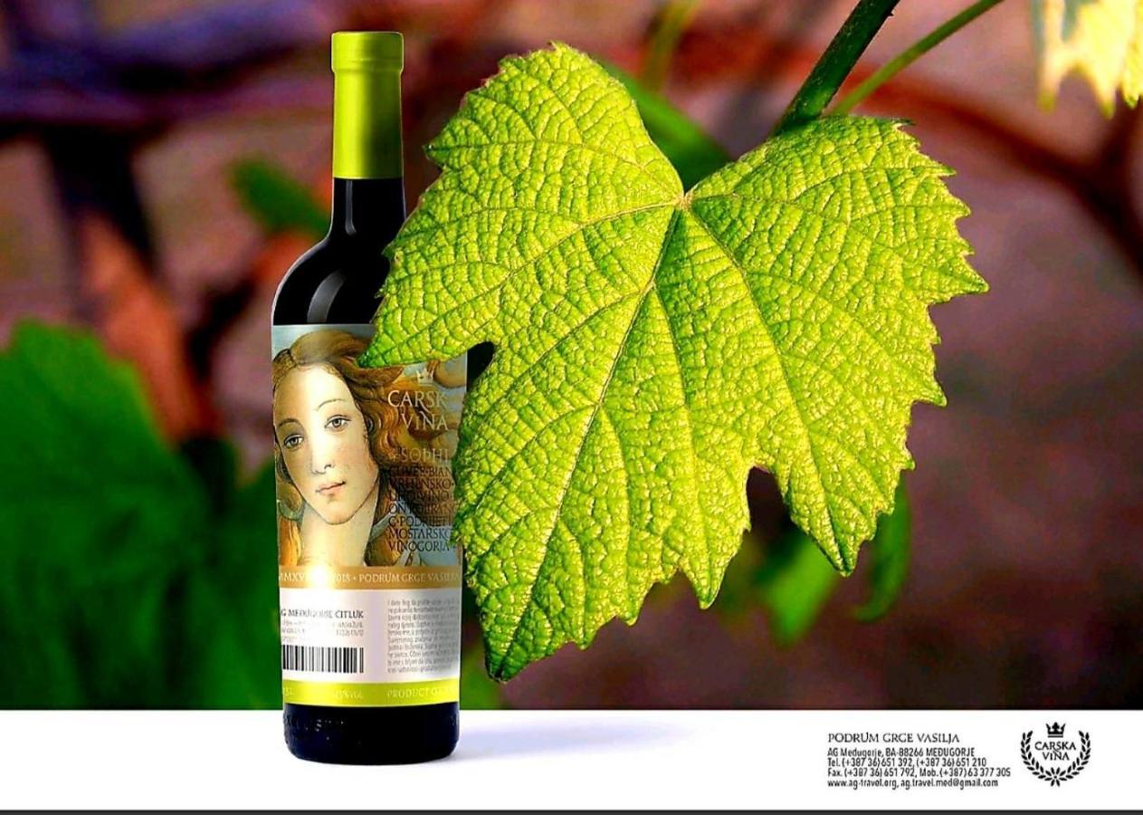 Wine Hotel Cesarica Međugorje Eksteriør billede
